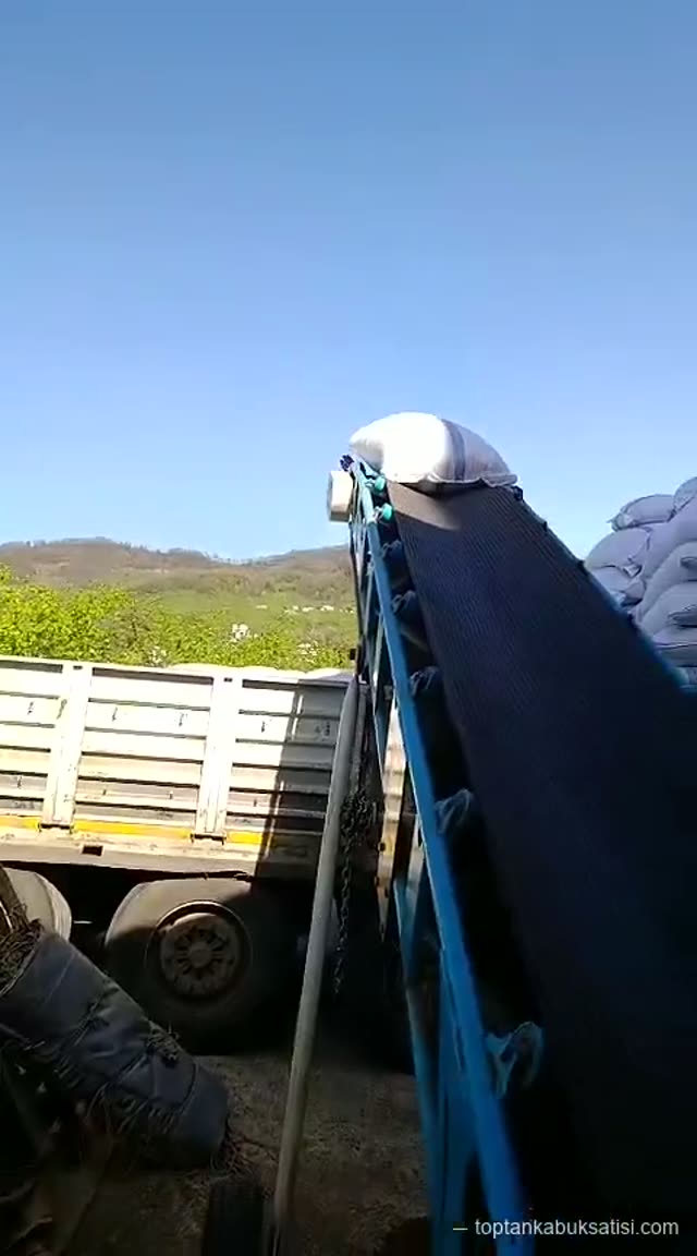 Yuklu kamyon sevkiyati